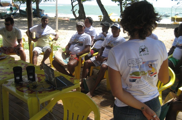 Tamar monitora pescarias no litoral norte da Bahia para entender interação com tartarugas
