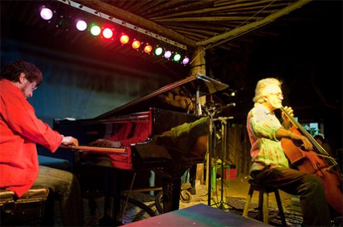 Wagner Tiso, Fernando Brant e Marcio Malard no Coreto da Praia do Forte